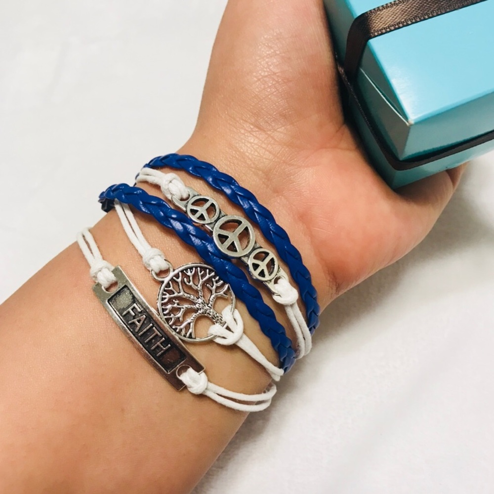 Chic Leather Bracelet